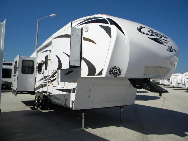 New 2012 Keystone Cougar 29RES Fifth Wheel For Sale